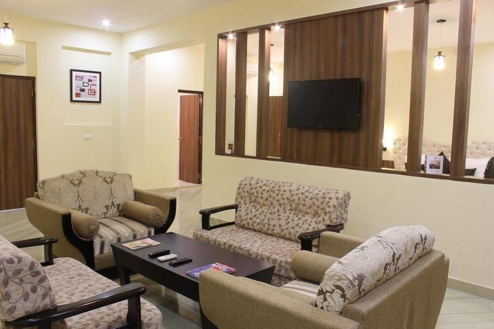 Hotel Mewargarh By Red Lion S 4*